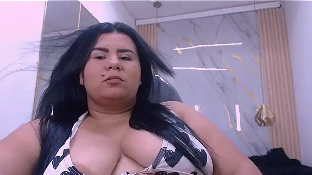 chuby pau online show from 10-08-25, 02:42