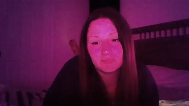 Snapshot of lexy-ray chatting on 10-17-25, 11:18 lexy-ray online show from 10-17-25, 11:18