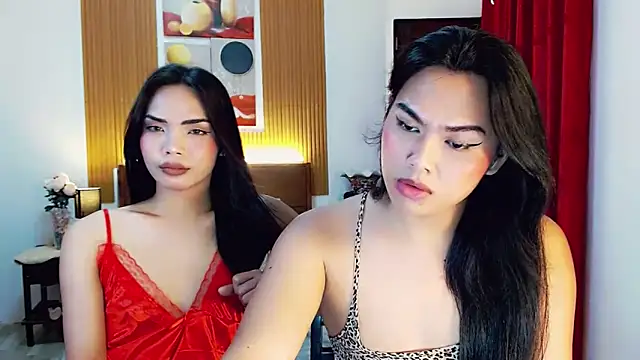 fallinLunaxX online show from 10-19-25, 04:07