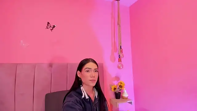 AlanaRosee   online show from 10-26-25, 08:53