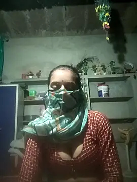 Cuty kanchna online show from 10-17-25, 02:30