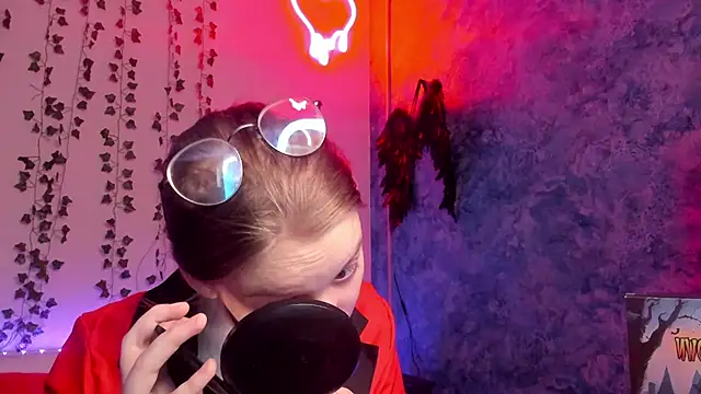 shy elina01 online show from 10-28-25, 10:41