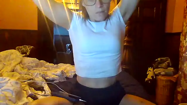 Snapshot of Rileyy7tk chatting on 10-29-25, 06:09 Rileyy7tk online show from 10-29-25, 06:09