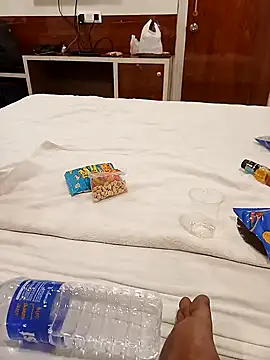 golugulu2024 online show from 11-08-25, 04:18