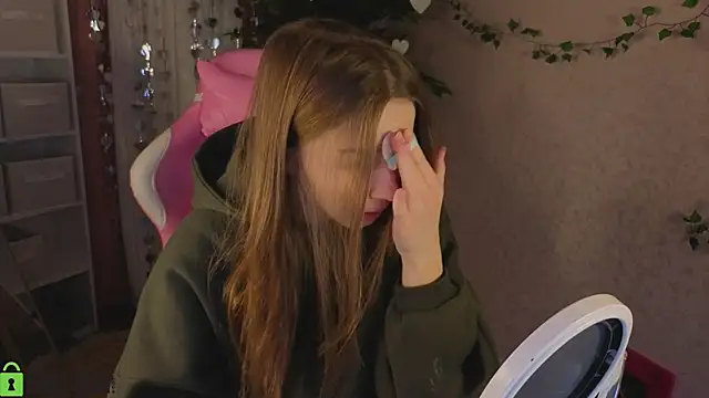 L1na Reeds online show from 02-16-26, 01:13