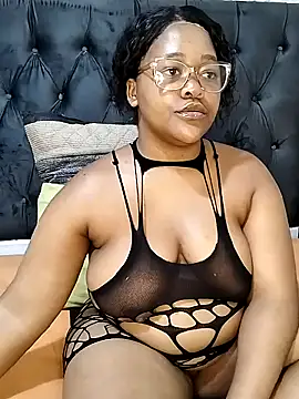 SweetJuicyPussy97 online show from 03-26-26, 01:44