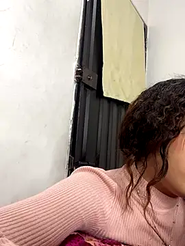 Azza  Slimene online show from 10-25-25, 04:24