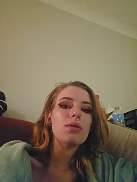 lonely Cosplay chick online show from 10-26-25, 06:58