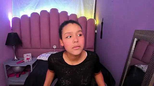 AriaVega online show from 11-07-25, 11:43