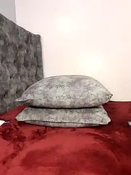 cocoluvx online show from 11-23-25, 01:22