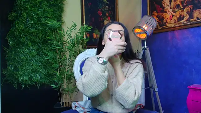 nicolepalmer online show from 11-04-25, 08:35