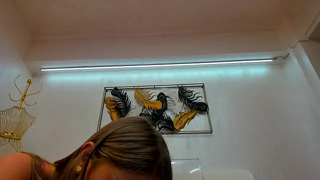 VikaFever online show from 11-10-25, 04:11