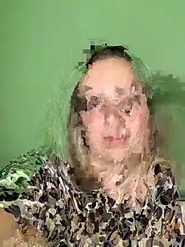 Snapshot of KristyFlowerX chatting on 10-08-25, 12:14 KristyFlowerX online show from 10-08-25, 12:14