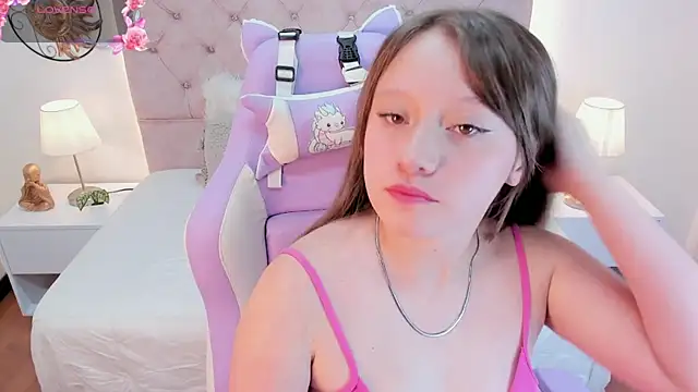 AliciaMoonx online show from 10-21-25, 11:44