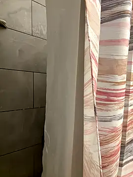 Snapshot of murphdolla chatting on 10-23-25, 11:42 murphdolla online show from 10-23-25, 11:42