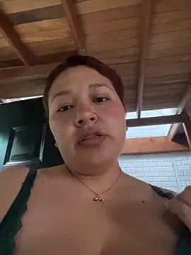 Snapshot of Cami_Moon1 chatting on 10-11-25, 12:47 Cami Moon1 online show from 10-11-25, 12:47