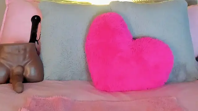  victoriaa  lois online show from 11-11-25, 08:09