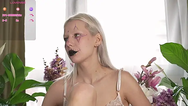 RanyThomson online show from 10-18-25, 08:04