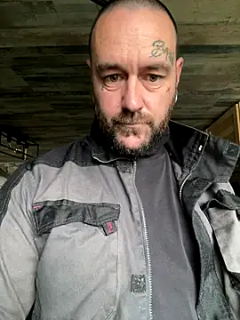 Snapshot of ju8870 chatting on 10-27-25, 09:13 ju8870 online show from 10-27-25, 09:13