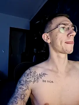 SweetGoodBoy22 online show from 11-14-25, 12:53