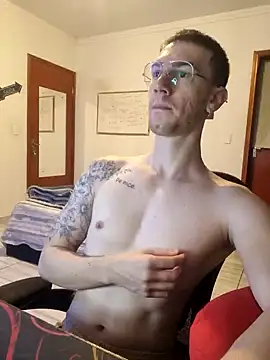 SweetGoodBoy22 online show from 11-16-25, 10:59