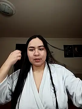 Mia belmontt online show from 12-02-25, 05:19