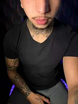 RealGdiass online show from 12-19-25, 05:47