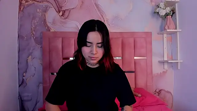 Nixielee  online show from 10-18-25, 12:39