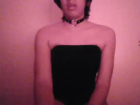 Sunny Pebble online show from 10-16-25, 03:29