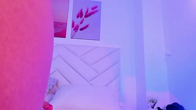 gaby blake  online show from 11-20-25, 07:46