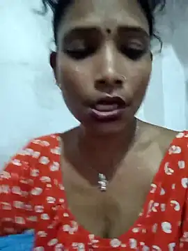 Hotty-romi3 online show from 10-28-25, 02:48