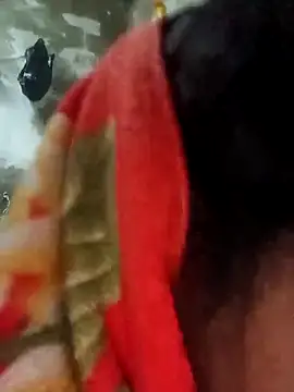 Hotty-romi3 online show from 10-31-25, 01:39