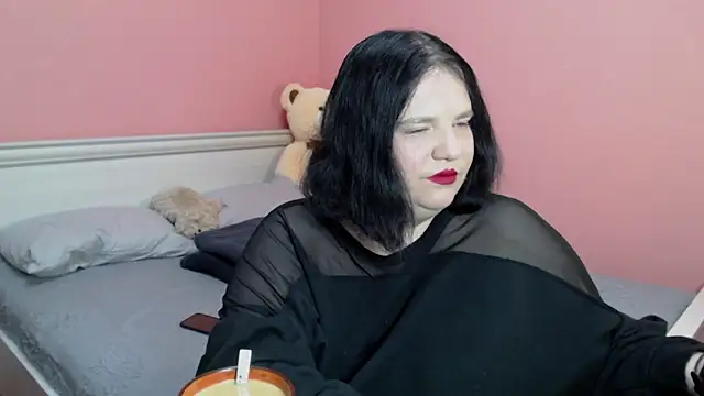  alexandra ray  online show from 11-26-25, 01:23