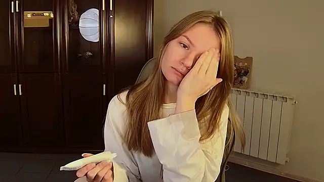 Snapshot of swag_evalution chatting on 10-28-25, 05:11 swag evalution online show from 10-28-25, 05:11