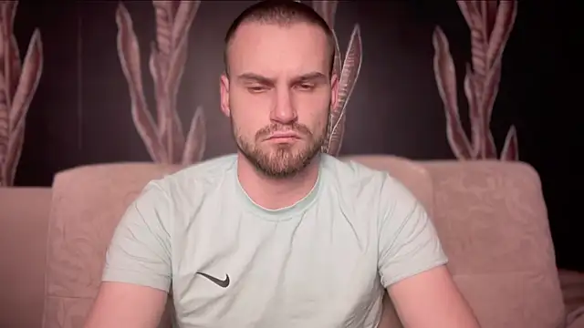 Iveraan online show from 10-20-25, 06:41