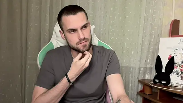 Iveraan online show from 10-29-25, 07:48