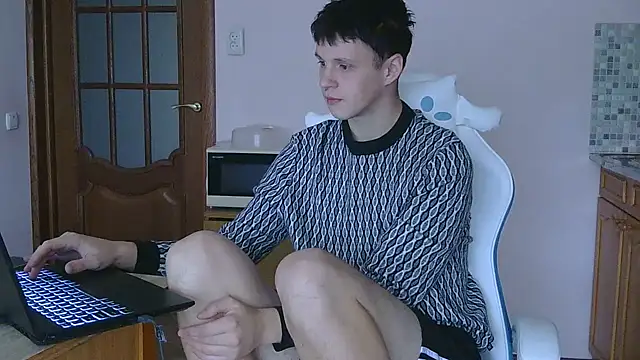  Timmy Boy  online show from 11-10-25, 09:08