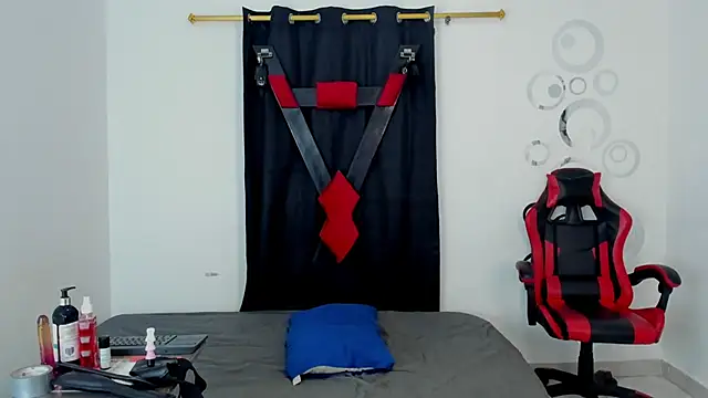Sexy LatinGirls69 online show from 10-04-25, 12:30