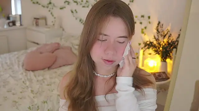 Snapshot of melon_sugar_ chatting on 10-10-25, 10:36 melon sugar online show from 10-10-25, 10:36