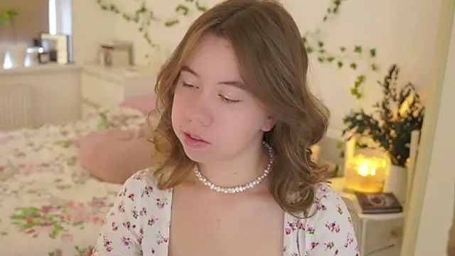 Snapshot of melon_sugar_ chatting on 10-24-25, 10:33 melon sugar online show from 10-24-25, 10:33