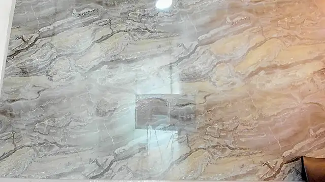 COMPTON 01 online show from 10-28-25, 03:54