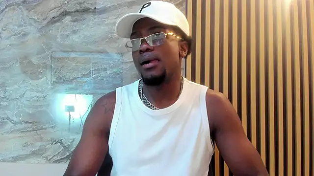 COMPTON 01 online show from 10-29-25, 04:04