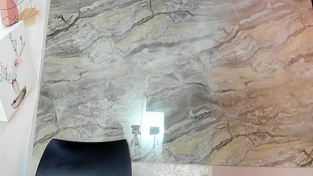 COMPTON 01 online show from 11-01-25, 03:52