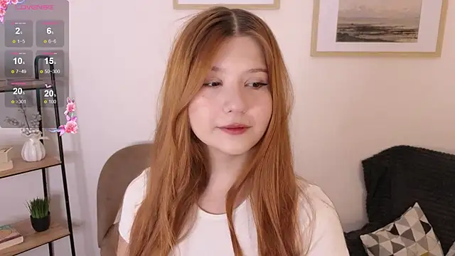 Snapshot of Eileen_Burton chatting on 10-17-25, 08:11 Eileen Burton online show from 10-17-25, 08:11