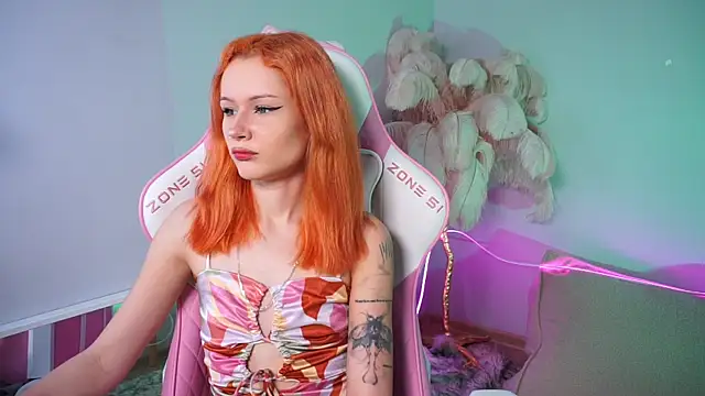 Celeste eyes0n online show from 11-21-25, 08:51