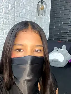 JardinEspanol online show from 11-04-25, 12:48