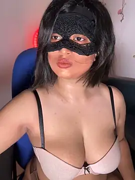 elza laana online show from 10-14-25, 08:04