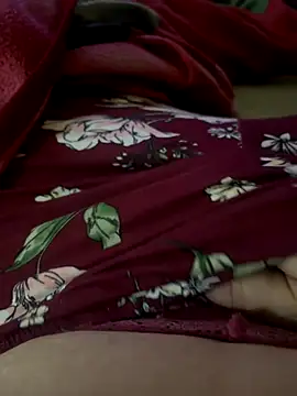 Snapshot of Bionda19 chatting on 11-07-25, 12:10 Bionda19 online show from 11-07-25, 12:10