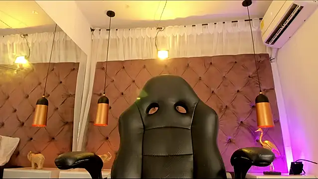 Rose monroee online show from 10-12-25, 07:46