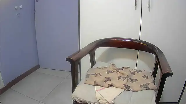 Pretty-C online show from 10-22-25, 11:37